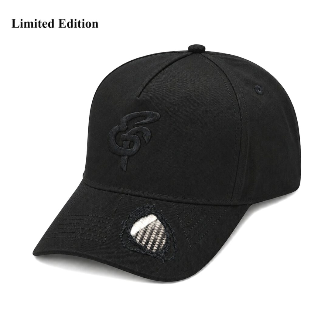 Iconic Black . (1)